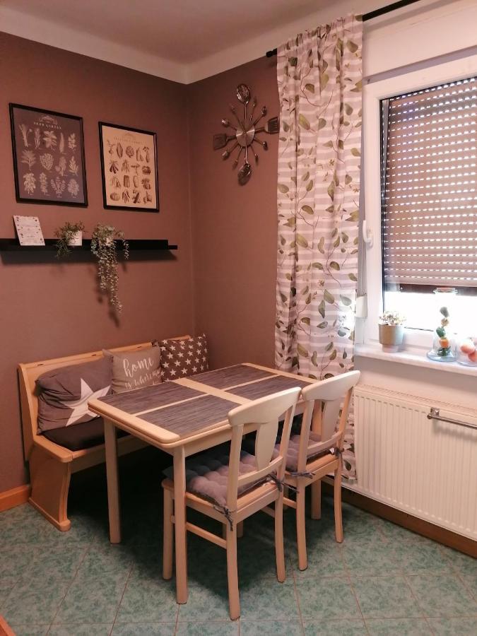 Ferienwohnung Am Keramikatelier Bitterfeld-Wolfen Esterno foto